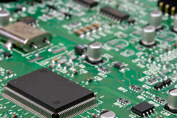 Application and Development of Transistors